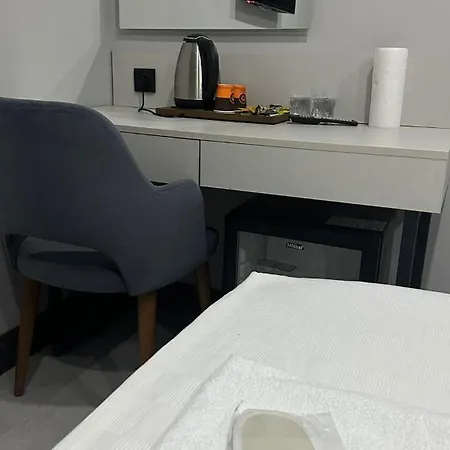 Aparthotel Trio Palace 2*