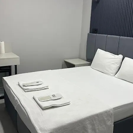 Trio Palace *