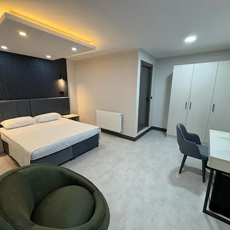 Trio Palace