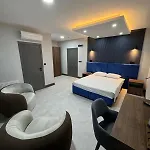 Trio Palace Aparthotel Istanbul